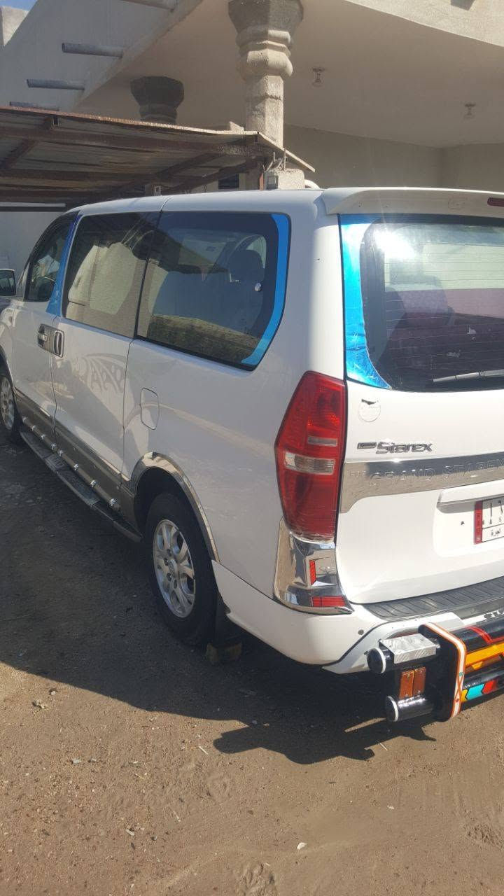 سلام عليكم من رخصة مدير الكروب ستاركس موديل 15 اصل مسكر مجول كفالة عامه ماعدى جاملق الكدام بي رشة صبغ ب كورية رقم بصره وبسمي  شخصياً  السعر 220وبي مجال الاستفسار على هذه الرقم***********
