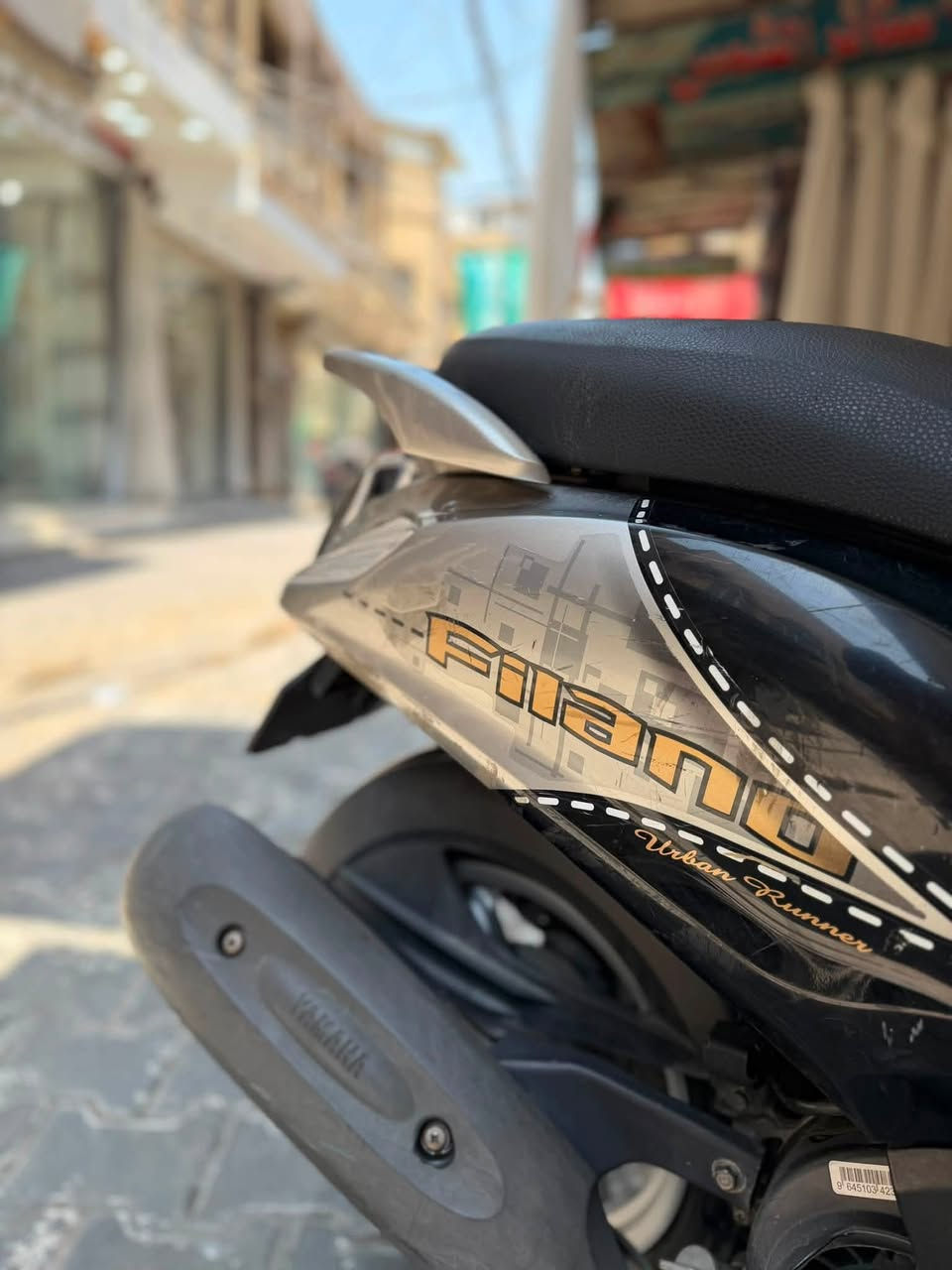 السلام عليكم 
دراجه فله حديث للبيع المكينه 120 دراجه جديده ونضيفه بدون اي نقص جديده جداً دبل سويج كهربائيات بدون نفص دبل إشاره رماش عالي ناصي تايرات جديده قبل يومين سبوع مبدلهن دراجه ممتعوبه ع أيد وحده مرايات مالته لبلادي بعدني مشادهن مكينه ناعمه كفاله عامه من الفتح مكاني كاظميه السعر 1.200مليون وميتين رقمي ***********
