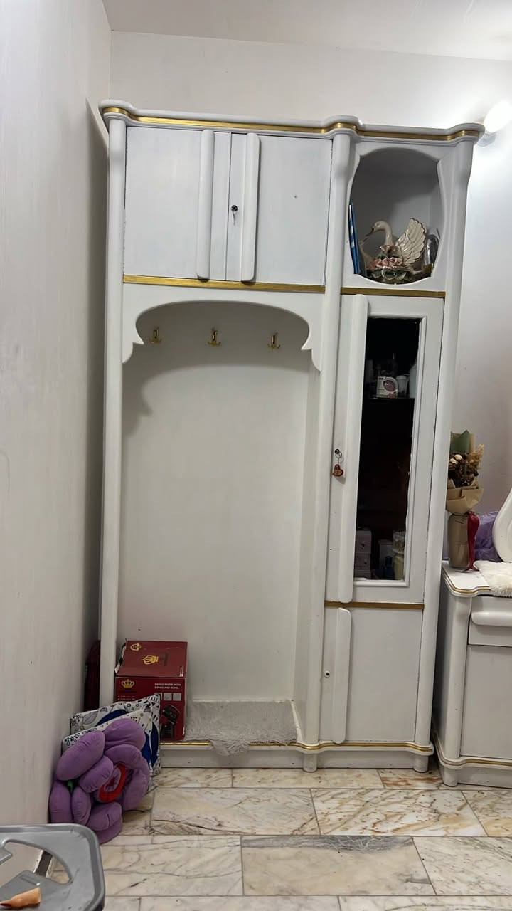 غرفة أخشاب • عراقية