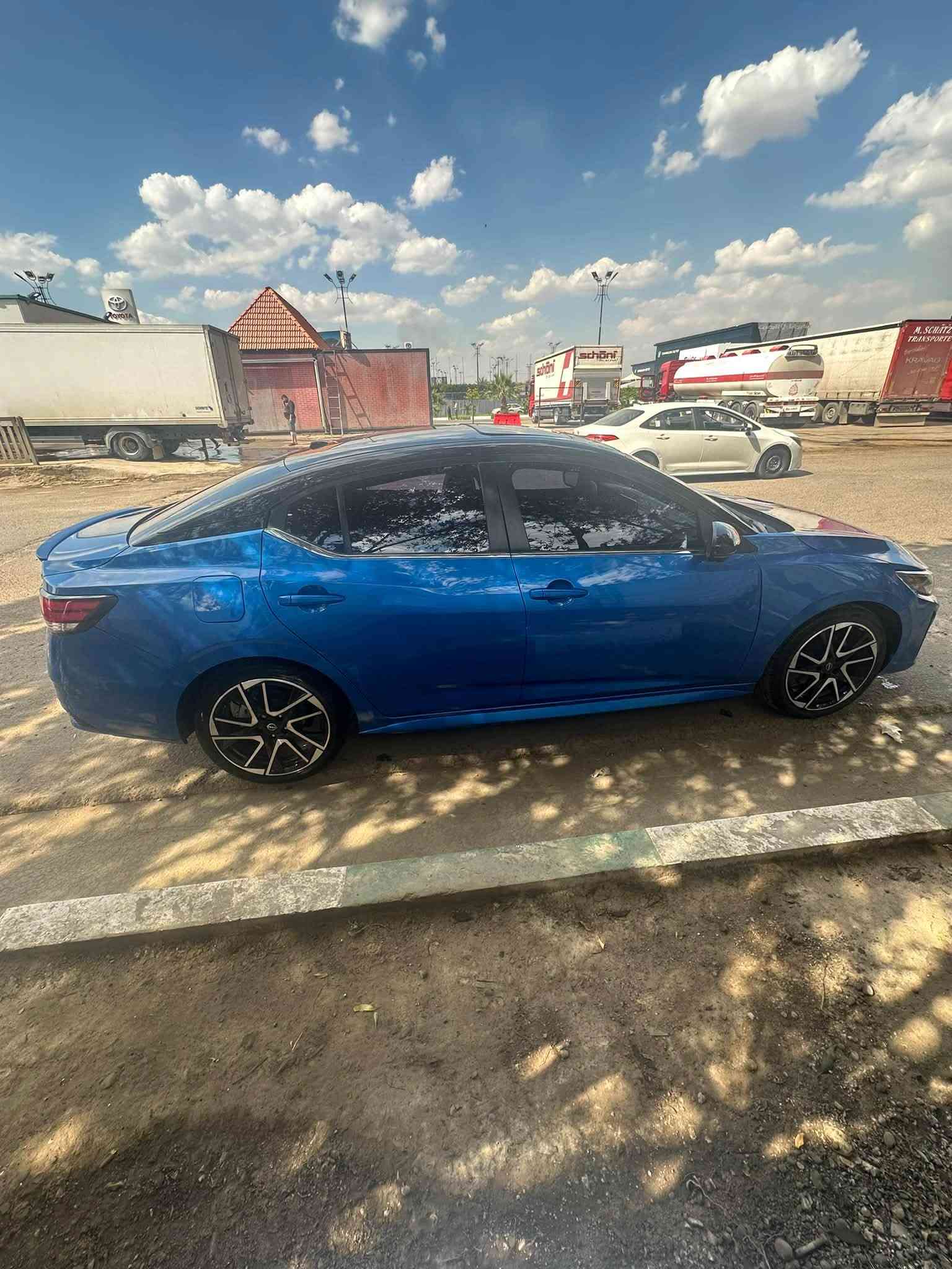 🚘 للبيع نيسان سنترا SR موديل 2024
🔥 SR تو كلر – شكل رياضي ومواصفات حلوة

✅ فتحة سقف
✅ كرسي كهرباء
✅ رقم فحص
✅ ماشية فقط 15 ألف كم
✅ مكينة 2.0
✅ مكفولة من المكينة والكير والتبريد
✅ الشواصي واللغود مكفولة

🛠️ الحادثة:
• بنيد مبدل ومصبغ
• جاملغ صبغ
• جاملغ خلفي
• الحادثة موضحة بالكامل للجادين

💰 السعر: 132 ورقة وبيه مجال بسيط

📞 للاستفسار واتساب:
***********
