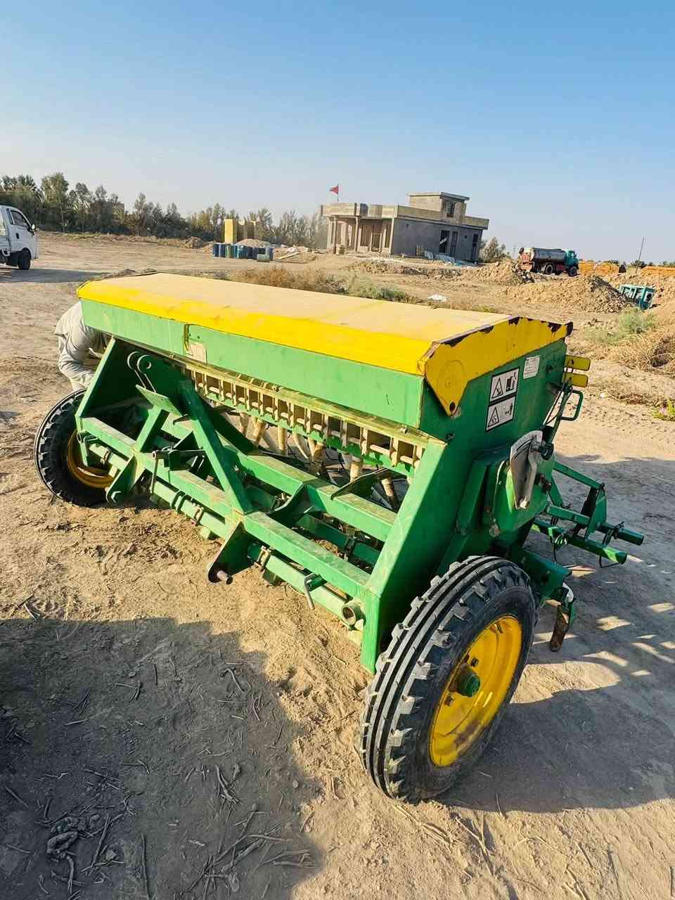 موجوده طابعه اسبانيه مشتغله 100دونم فقط جديده اتصل***********
