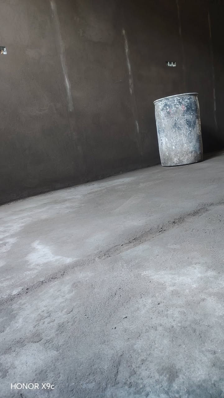 كادر لبخ • أسود وبيض • استلام مهندس