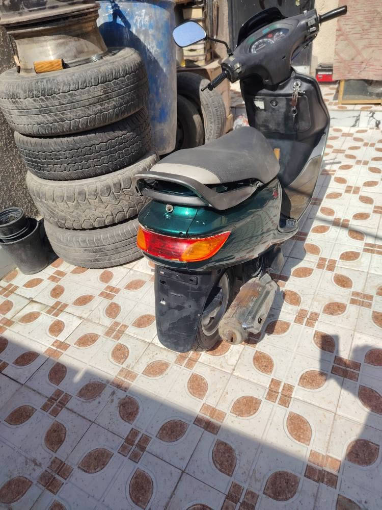 السلام عليكم ورحمة الله وبركاته دراجه ياماها فراشه للبيع مفتوحه مبدل بستم فقط الباقي كله بلاد مابيه شي تجاري كلشي شغال اشاير هورن لايت بك لايت استان صفح استان نص ناعمه وجاهزه من كلشي ماكو اي نقص سلف هندر الدراجه خير من الله السعر ٤٥٠ وبيه مجال قليل جماعه ال ٣٠٠ وال ٢٥٠ لاتدخل دوووم الشراي يدخل خاص عنوان ابو الخصيب حمدان بصف جامع القدس رقمي *********** الشراي فقط يخابر ودخل خاص البصرة, العراق
