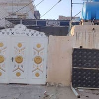 دار للبيع في حي الرسول مساحه 150 م  يحتوي على  غرفه عدد 2 صاله مطبخ صح...