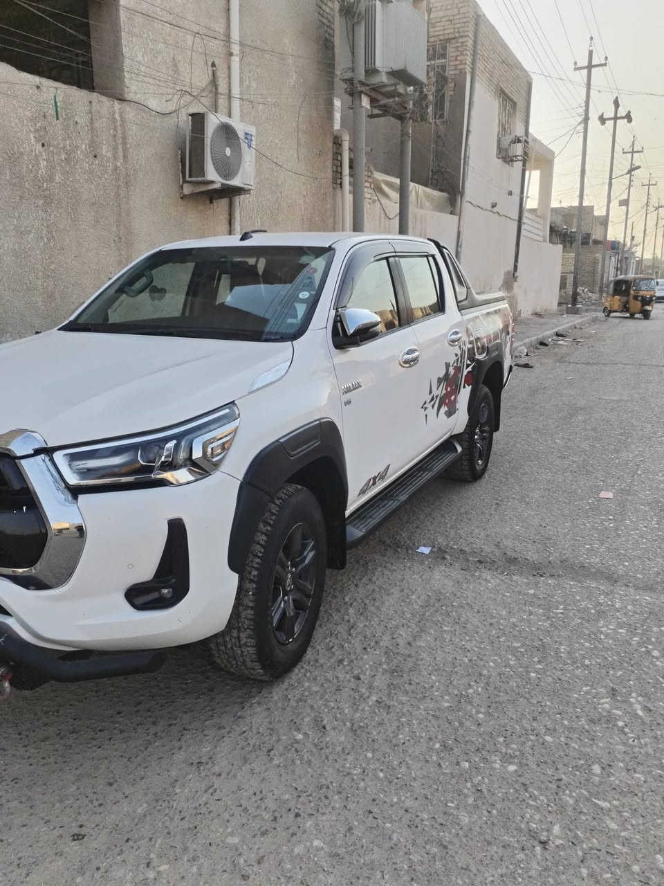 سلام عليكم 
تويوتا هايلوكس TRD مكينه 6سلندر سياره كفاله عامه 

موديل2022 ساز فول مواصفات ساس 

ماشيه 130 الف 

السعر: 320 وبيها مجال حك الجيه

 مكينه وكير كفاله 

شحن وايرلس

بصمه

تبريد بالكشنات 

رقم اربيل دولي تحويل وكاله

اذا ما عجبك سعر اترك كلمه طيبه 

هـ ***********

 

مكان العماره مركز المدينه
