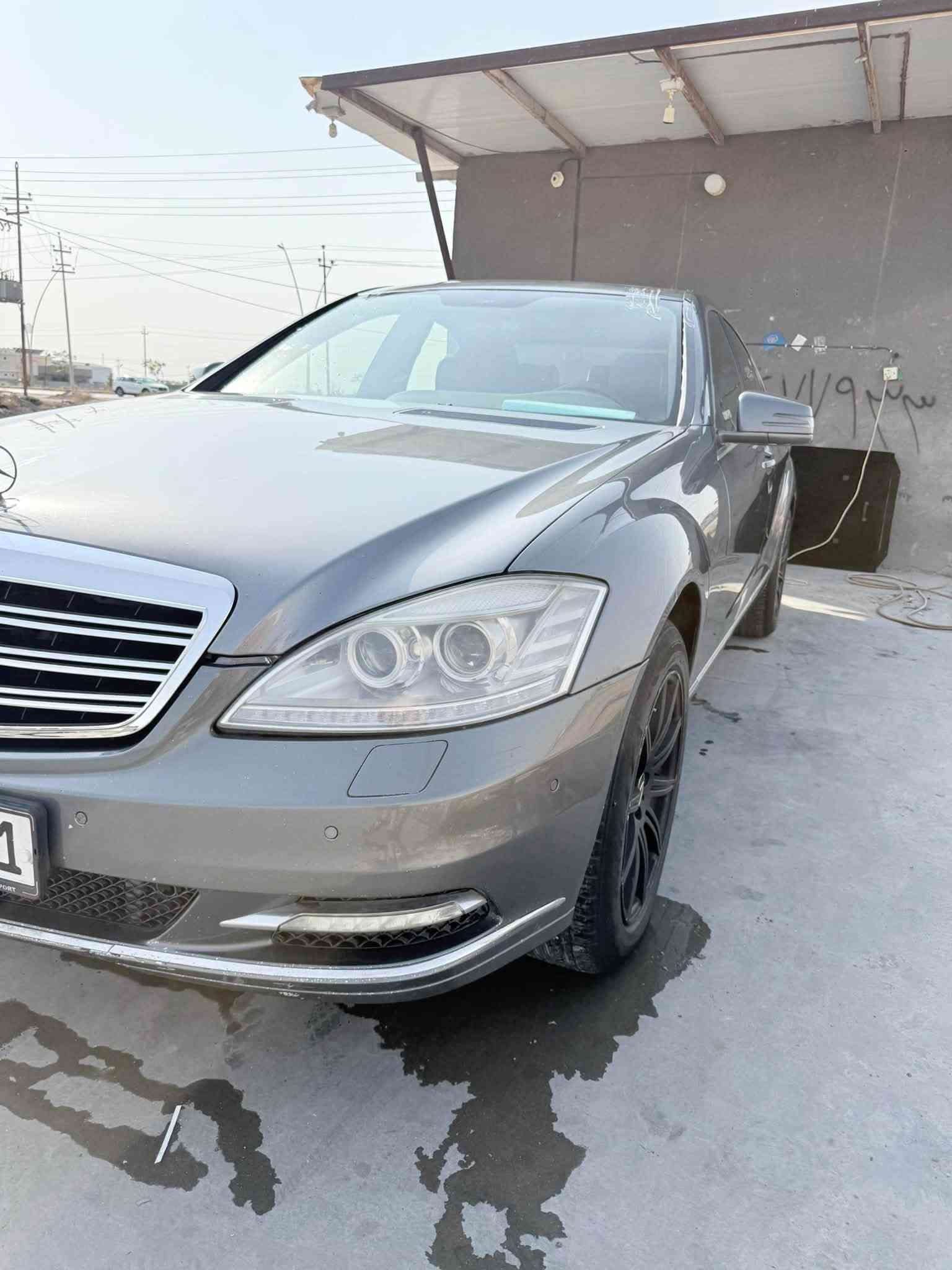 بسعر النترا مستعجل عالبيع 158 ورقة وبي
مجال للشراي 5 ابواب شفط منضومة تبريد جديدة صدر جديد
سياره بالكارتون كفالة لغود شواصي تكم بيهة كلير خارج
العراق
مرسيدس S350 موديل 2006 محدث 2013
لأصحاب الذوق الرفيع والتميز، معشوقة الجماهير اليخت الألماني بحالة ممتازة وجاهزة للاستخدام الفوري.
الموديل: 2006 محدثة 2013
المحرك: 6) S350 سلندر، قبل 4 ايام بدلتة للمحرك ب
18 ورقة وارد يابان عزم قوي واقتصادي بالوقود)
رقم اربيل باسمي سنوي جديدة
اللون الخارجي: سلفر ملكي مميز جداً وجذاب.
اللون الداخلي: جلد (رصاصي) بحالة جيدة جدا
فتحة سقف
.(Parktronic) حساسات أمامية وخلفية
مقاعد كهربائية مع ميزة الذاكرة (Memory Seats).
نظام ملاحة وشاشة عرض تحكم كاملة.
تكييف مركزي منفصل
السيارة صارفين عليهة بالكامل وجاهزة، لا تحتاج لأي مصاريف أساسية. سونار مرفق
محرك جديد حاوية ,كير، وشاصي على الفحص.
بيها صبغ اثر شخوط خارج العراق مكان السيارة بغداد قرب مرور الحسينية
للاستفسار ***********
