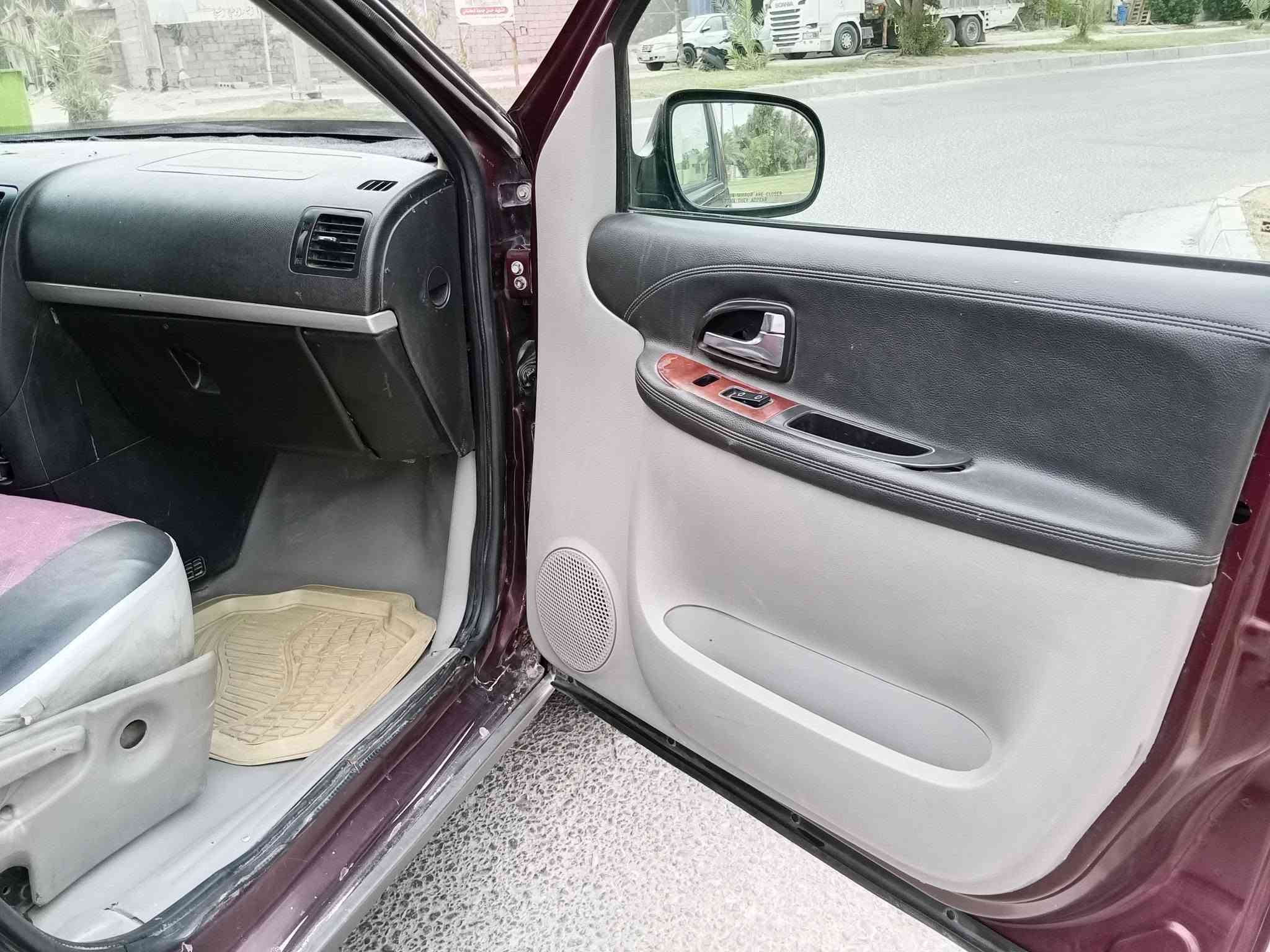بونتياك بلاندر • ٢٠٠٨ • ٧ راكب