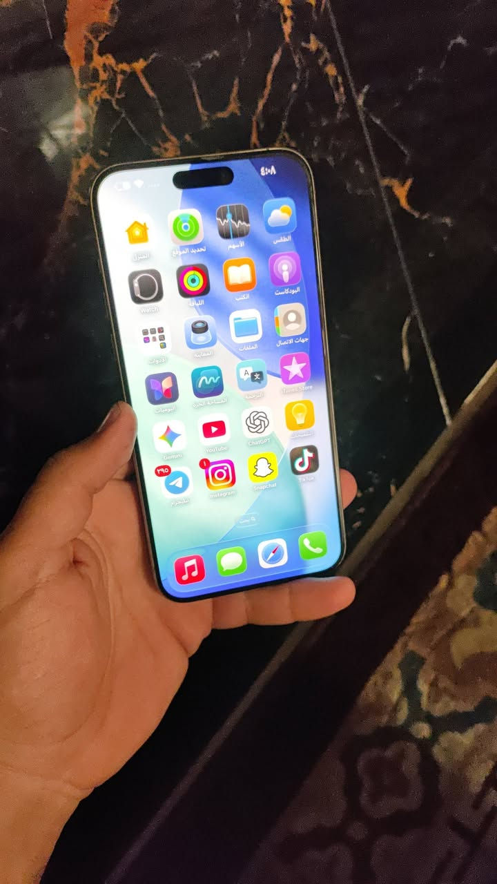📱 للبيع iPhone 15 Pro Max
🩶 اللون: تيتانيوم
💾 الذاكرة: 256GB
🌍 الموديل: عربي (شرق أوسط)
🔋 البطارية: 84% (عدد الشحنات 950)
🔧 حالة الجهاز:
✨ نظيف 100% وبدون أي شخط
🔹 الجهاز كفالة (بدون أي تصليح)
🎁 الهدايا والملحقات:
➕ لزقة شاشة
➕ لزقة كاميرات
➕ واير شحن
💰 السعر: 975,000 دينار عراقي (مجال بسيط جداً)
📍 الموقع: بغداد – الحرية
🔍 شرط تفحص الجهاز يلا تسلم الفلوس
📞 للتواصل: ***********

نص مكتوب في الصور:
- ٤:١٤
- حالة البطارية
- عادية
- تعمل بطارية iPhone هذه على النحو المتوقع. حول البطارية والضمان...
- الحد الأقصى للقدرة
- ٨٤٪
- هذا قياس لقدرة البطارية مقارنة بقدرتها عندما كانت جديدة. قد تتسبب القدرة المنخفضة بتقليل ساعات الاستخدام بين عملية الشحن والأخرى.
- عدد الدورات
- ٩٤٧
- هذا هو عدد مرات استهلاك iPhone لققدرة البطارية. معرفة المزيد...
- تاريخ التصنيع
- تشرين الثاني ٢٠٢٣
- أول استخدام
- آذار ٢٠٢٤
- حول
- الاسم
- < iPhone
- إصدار iOS
- < 26.6.1
- اسم الطراز
- iPhone 15 Pro Max
- رقم الطراز
- MU6R3AH/A
- الرقم التسلسلي
- H14Q59G45G
- انتهت صلاحية التغطية
- الأغاني
- الفيديوهات
- 19
- الصور
- ١٠٥
- التطبيقات
- ١٠
- السعة
- ٢٥٦ غ.ب
- متوفرة
- ٢٣٢,٦١ غ.ب
- عنوان Wi-Fi
- A4:F6:E8:7C:46:9F