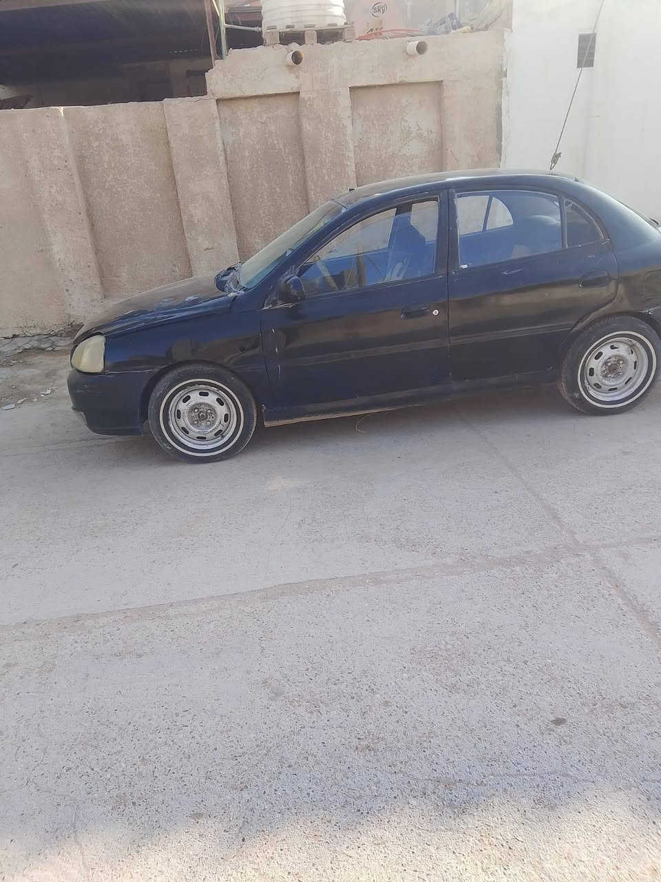 رقم نكليزي سنويه لل2030 مشروع وطني راعيه موجود في الشطره رقم بصره كيه ريو موديل 2005 
للاستفسار الاتصال على الرقم التالي ***********
