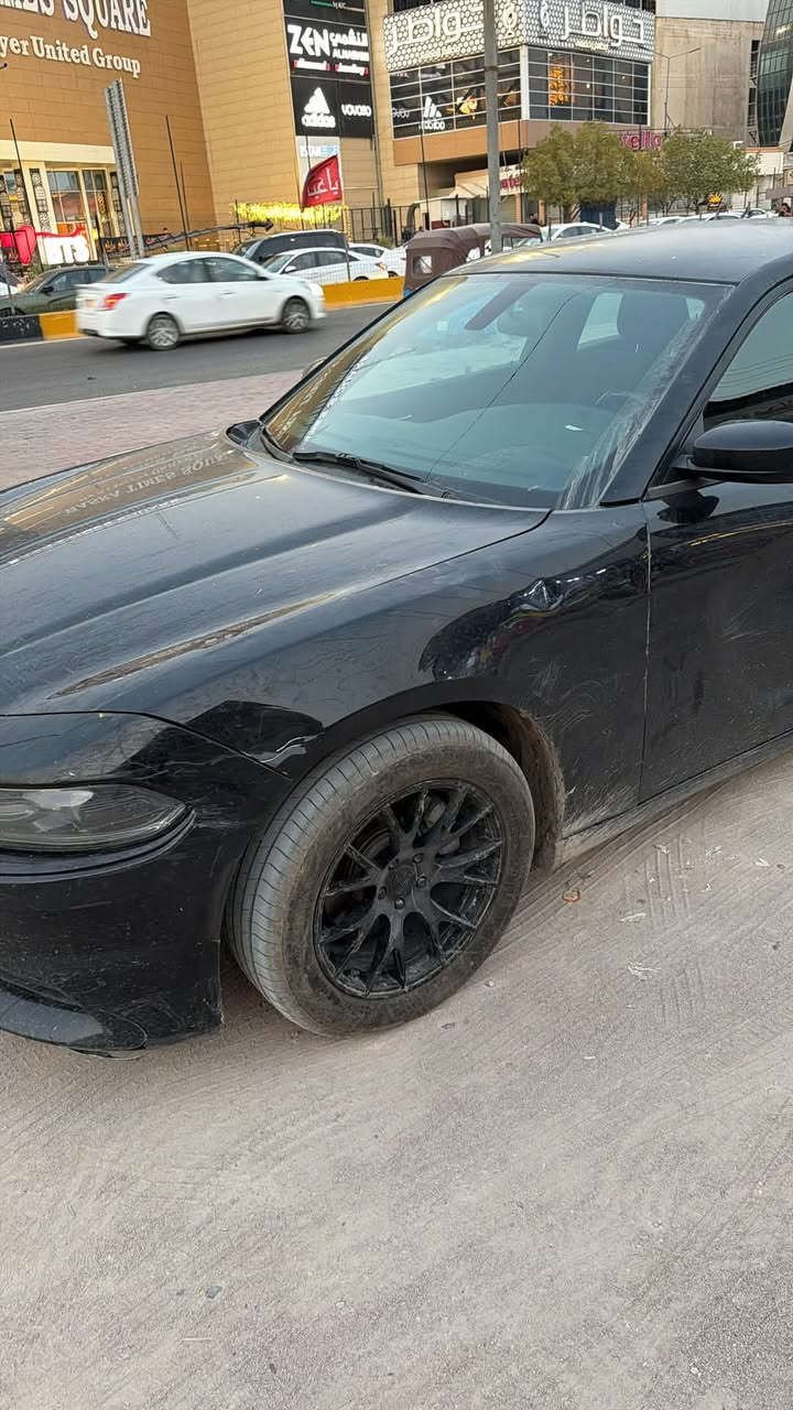 جارجر 2020 رقم بغداد تحويل ثاني يوم

حادثها مرفق بالصور وبيهها كم طخة 
بيع مستعجل ب185 ورقة قفل مكاني بصرة جنينة

*********** واتساب متواجد

