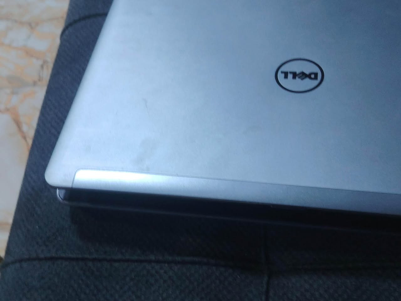 لابتوب Dell Latitude E6540 للبيع
المواصفات:
​الموديل: Dell Latitude E6540
​المعالج: Intel Core i5-4310M @ 2.70GHz
​الذاكرة العشوائية (RAM): 4 GB DDR3
​التخزين: 500 GB (HDD TOSHIBA)
​كرت الشاشة: Intel HD Graphics 4600
​نظام التشغيل: Windows (64-bit)
​المميزات والأداء:
​جهاز عملي ومتين جداً من فئة Latitude المعروفة بقوة التحمل.
​ممتاز للدراسة، التصفح، الأعمال المكتبية، ومتابعة الفيديوهات.
​الشاشة بحجم كبير ومناسبة للعمل الطويل.
​السعر: [150]وبيه مجال بسيط
المكان: [بغداد حي اور]
​للتواصل والاستفسار، يرجى المراسلة على الخاص أو الاتصال على الرقم: [***********].واتساب
