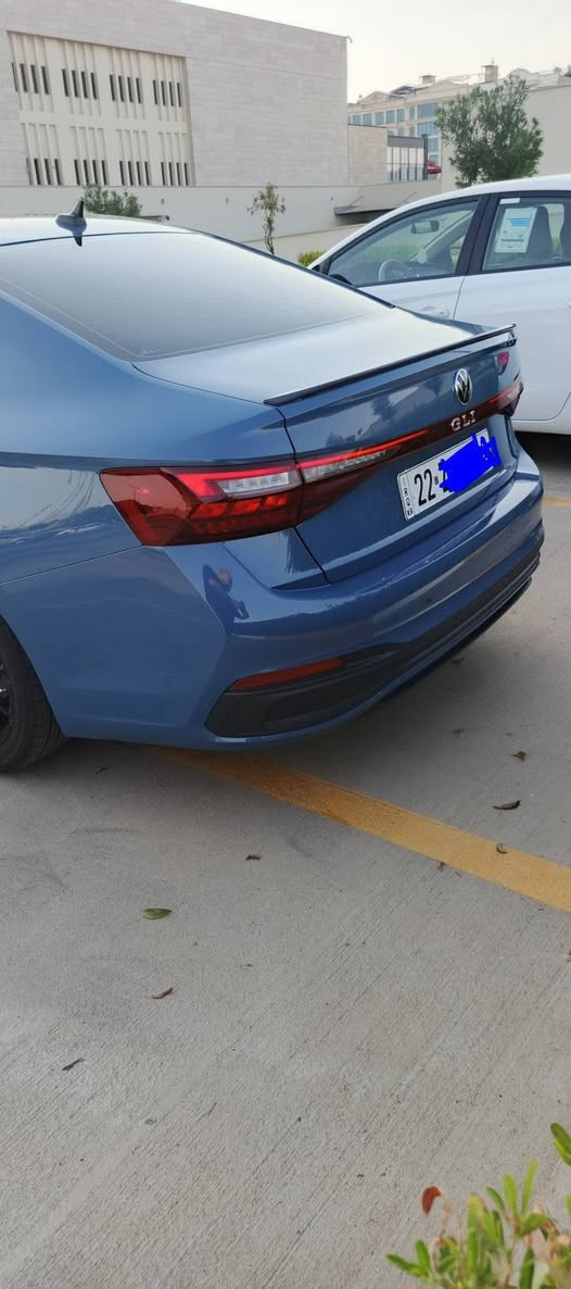 VolkswageJetta 2025 se الشكل الجديد سياره مرقم/جاهز تحويل شرط رقم اربيل
‎المحرك- 1.5L Turbo 
‎المواصفات 
‎شاشه كبير بصمه تشغيل و بصمه أبواب 
‎گيج الكتروني
‎بريك بصمه 
‎رادار امامي و خلفي كشنات كهرباء وجلد لونين تدفئة كشنات تبريد لمس وجانبيه 
‎كاميرا 
CarPlay
Auto-Start/Stop
‎لايتات Led+Xzenon
حادث جاملغ وباب السابق تبديل شركة وبيها صبغ باب الصدر كد شبر من جوه الباب ايرباكات راجع شركه 
مكان اربيل للاتصال واتساب ***********
*********** أربيل, العراق
