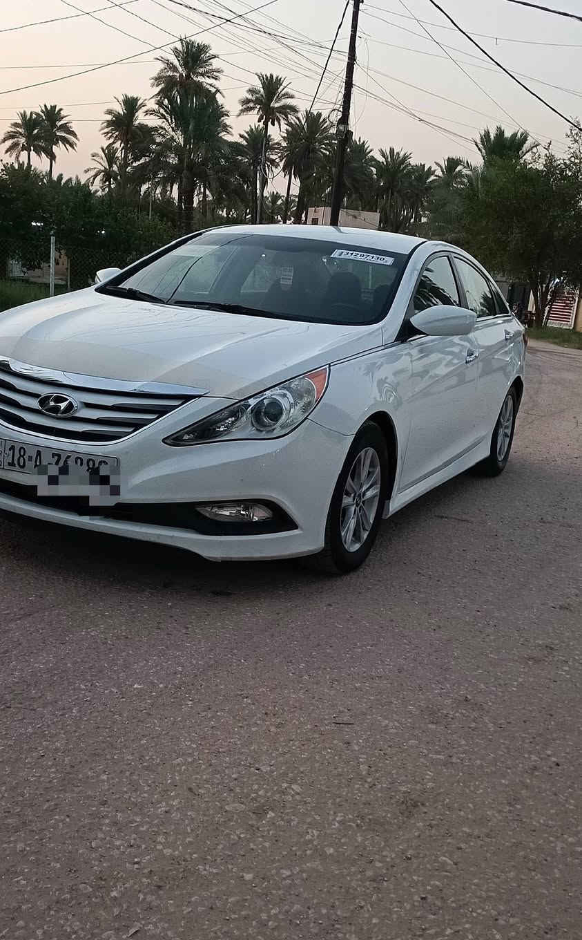 السلام عليكم سوناتا وارد امريكي موديل 2014مكينه 2400 سياره حادثه جاملغ خلفي وقبق صندوق بدون دواخل الحوض سليم.  الغاملغ الثاني بيه رشه صبغ السياره بدون أرباك السياره جاهزه من كلشي لاشخوط ولا بارد  رقم السياره بابل انكليزي مكان السياره بابل غير متواجد على الفيس رقم الهاتف***********.    السعر 110
