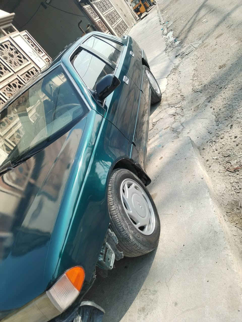 سلام عليكم سوناتا  وان. سياره خير من الله صبغ جديد صدر جديد كير مكينه مال كورله جدد رقم ديالي بسمي بيهه نواقص قليله مكان بغداد مدينه الصدر  السعر ٣٠ وبيهه مجال ***********
