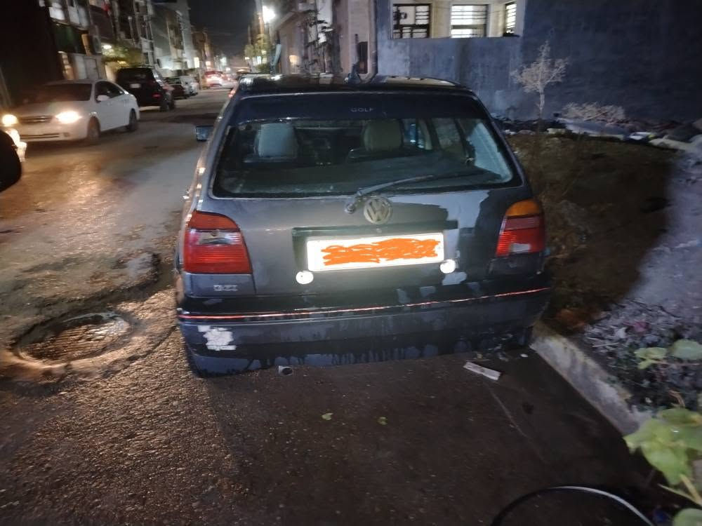 سياره كولف نفخ ١٩٩٢
سياره حلوه وكلش عمليه
ويحتاجلها بعض ترتيبات
تايرات جديده
تبريد شغال وحلو
محرك وكير نظيف
كير اوتو ماتيك
سعرها 32.000 وبيها مجال حك الجيه
*********** واتساب وماسنجر بغداد, العراق
