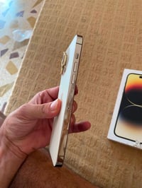 آيفون ١٤ برو ماكس • ٢٥٦ • بطارية ٧٨