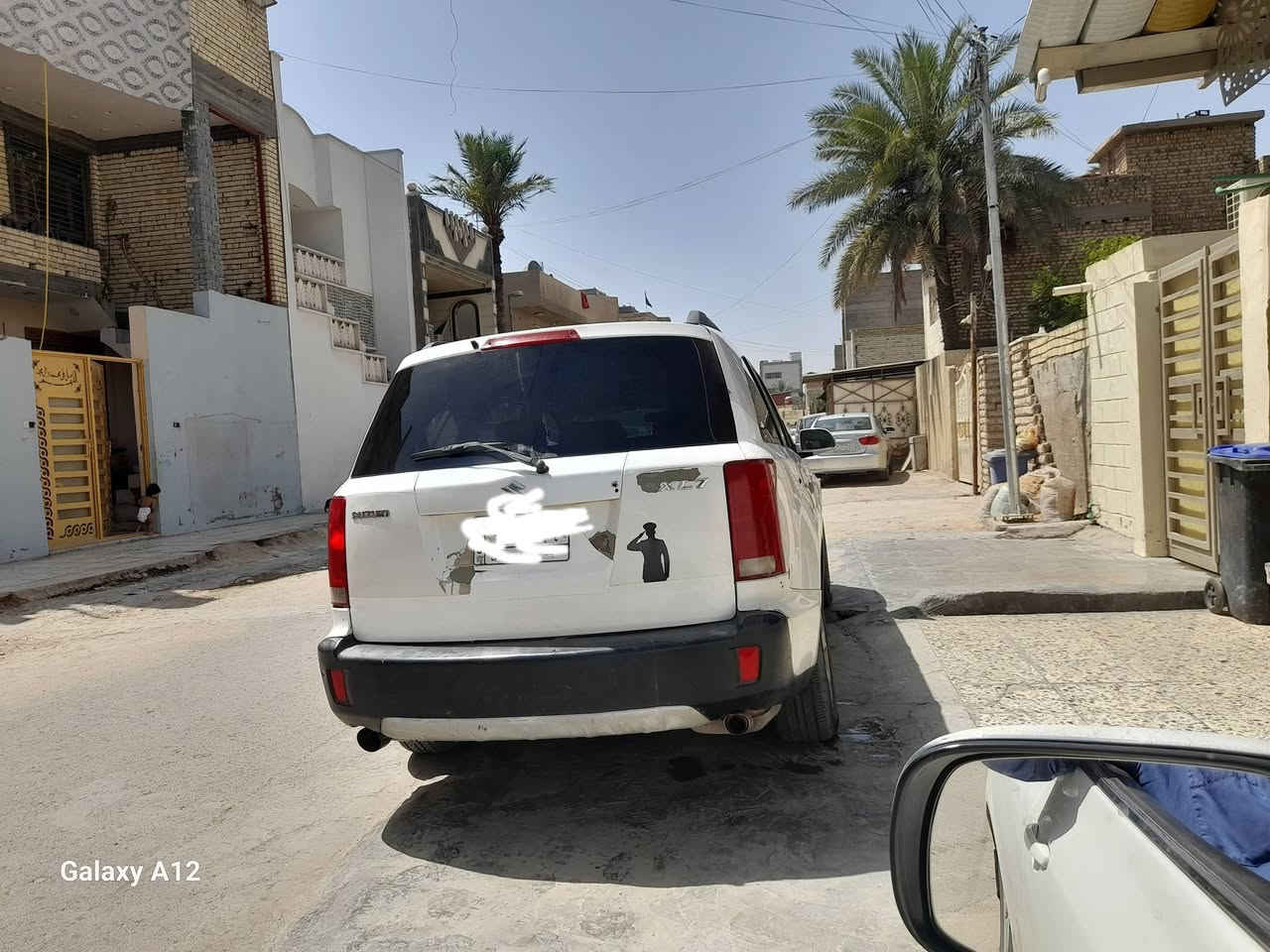 سازوكي ياباني XL7 سعر 73 وبيها مجال 
مديل 2008 سيارة رقمها بغداد فول مواصفات 7 راكب  المكينة جديدة من شادها 6 سلندر 3.6 البلادية وضفيرة جديدة كير اوتو 3 قطع تبريد فتحت سقف كشنات كهربائية تدفئة وتبريد تحكمات ستيرن مانع انزلاق مثبت سرعة منفذ AUX 
***********
نصيحتي الك لاتخابر جوة 70 ورقة واساسآ ولا تفكر
