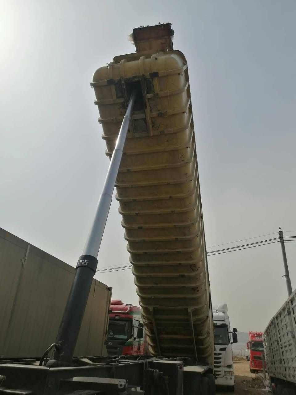 ٤ دناكير • بودي حديد • شاصي حديد