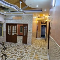 بيت طابقين • ٤ غرف نوم • شامل ماء وكهرباء