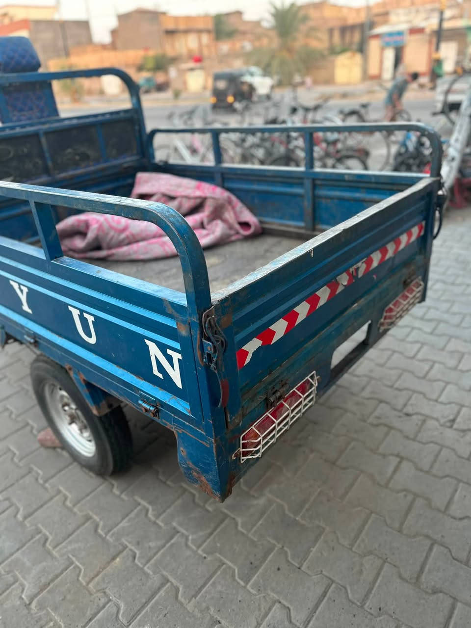 سلام عليكم شباب ستوته للبيع موديل 22 الستوته أورق  ستوته جاهزه عله آخر حبايه المكان نعمانيه الشراي يتصل عله هاذ رقم (***********)
