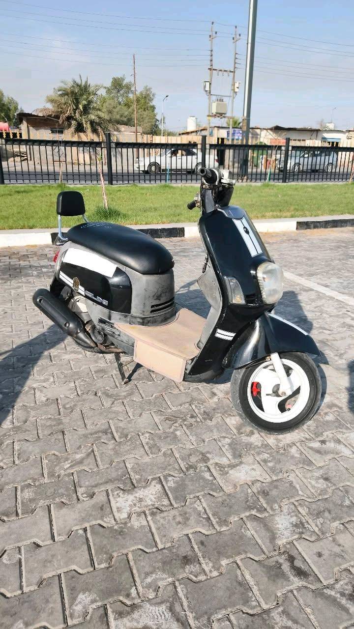 بوليسي كفاله عامه بس كفرات تجاريه دراجه نضيفه نكرت سلف سعر ٩٠٠ بيها مجال حك جيه
المكان البصره المعقل