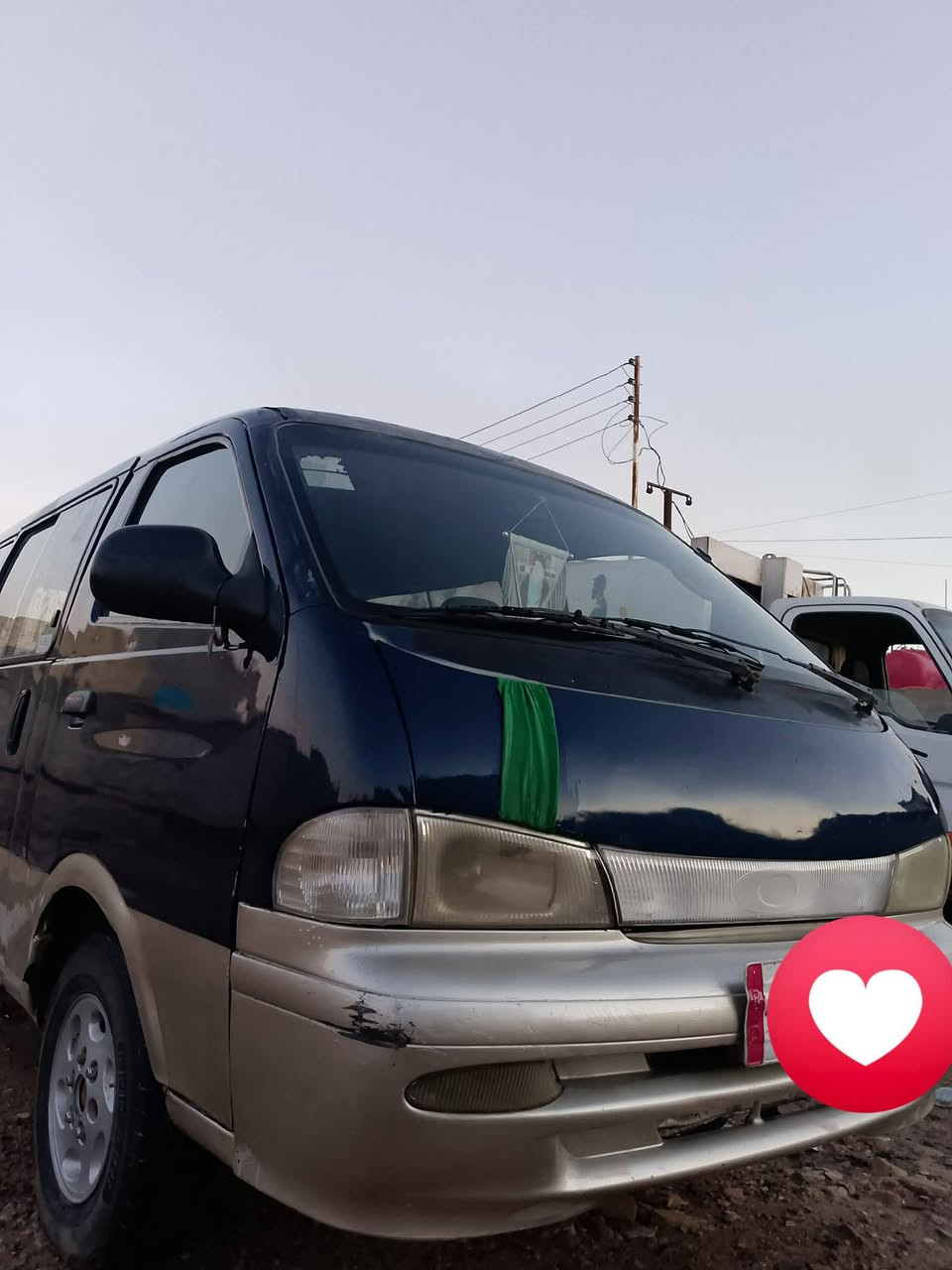 سلام عليكم سيارة البيع بريجو موديل 96راقم بغداد وسعر 55 بيهه مجال راقم هاتف***********
