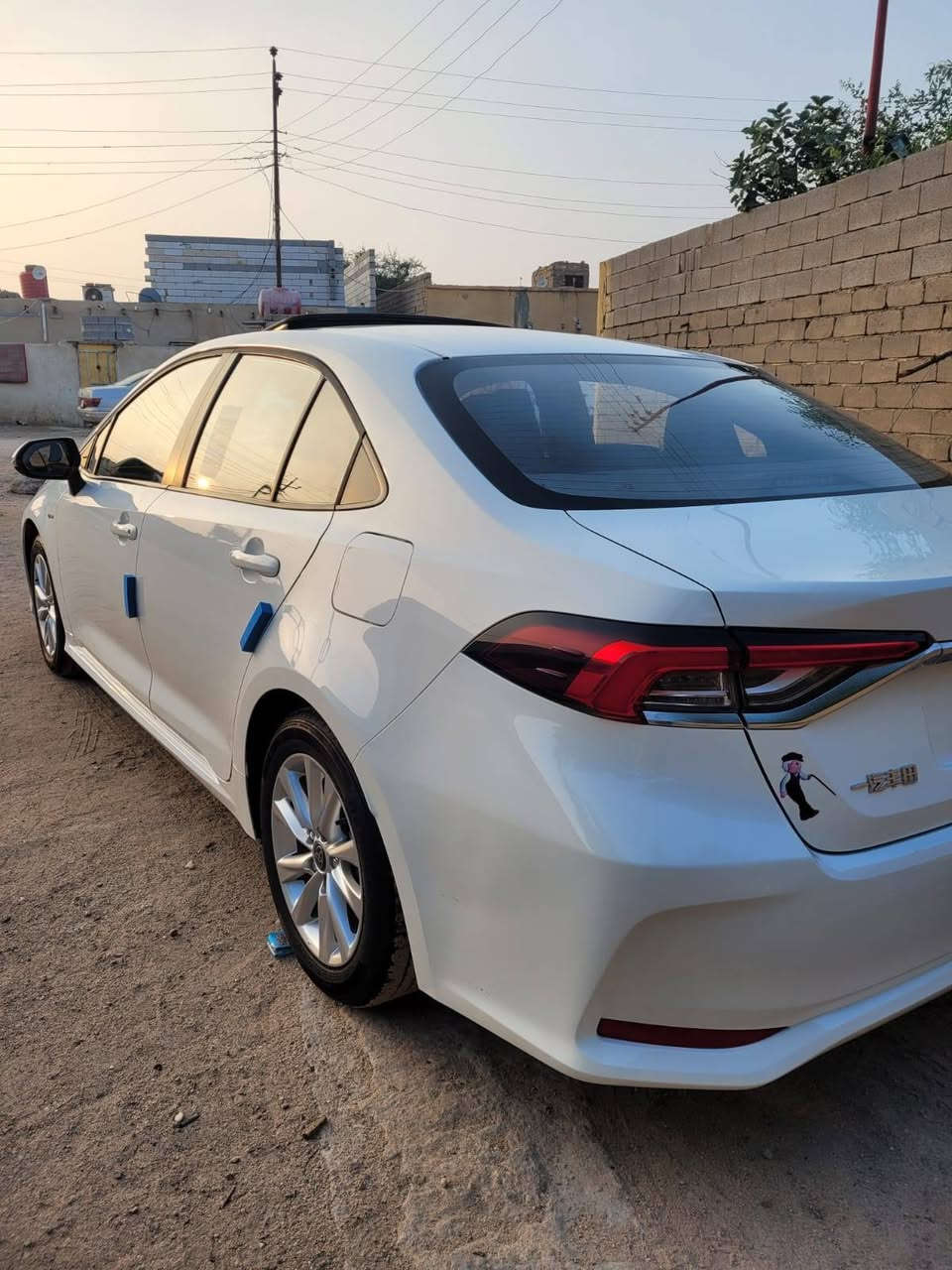 السلام وعليكم كورلا 2025 فول موصافات هايبرد  نوع لمحرك 1800 
رقم بغداد وكاله اقصاد ستقطاع مباشر لمده ٤ سنوات عنوان السياره البصره السعر 143$ وبيها مجال قليل 
رقم الهاتف ***********
