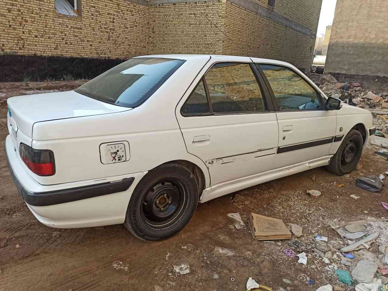 موديل 20 رقم واسط بيه ضربه بل جاملغ الخلفي
تبريد ثلج مكينه بيه دخان
 
مكاني كوت الخاجيه 

سعره 55 وبيها مجال 

***********
