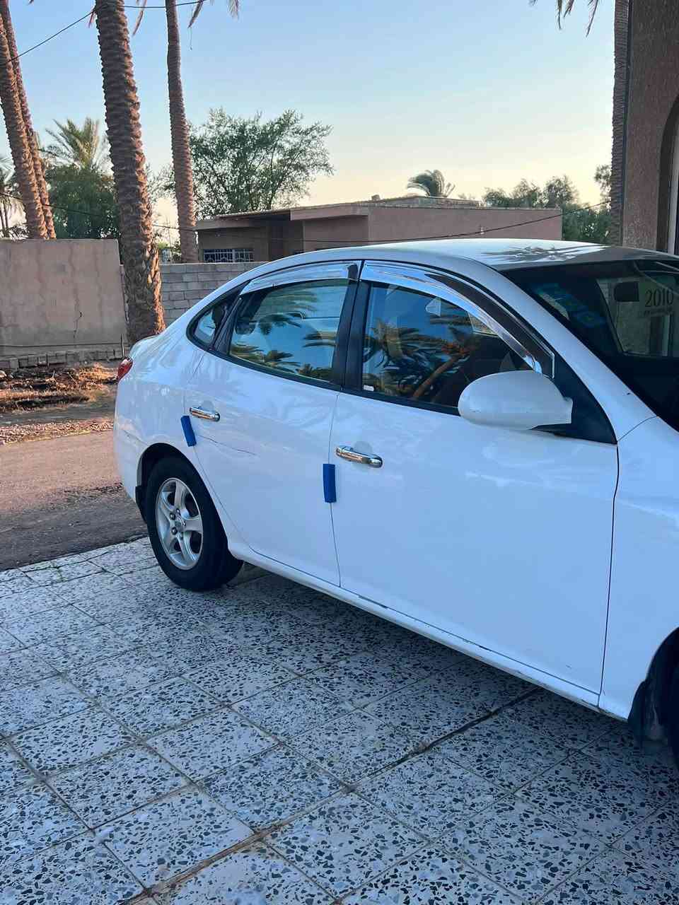النترا موديل 10 خليجي  تحويل مباشر 
تخم تاير جديد 
مكينه 1600
مكفوله 
السياره جاهزه من جميع النواحي تجي تكلب وتقتنع بيك خير وتدلل
مكان السياره بغداد ابو غريب
السعر 108 وبيها مجال 
***********
وتساب 
***********
