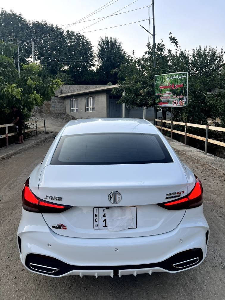 🚗 للبيع: أم جي MG GT 2025
📍 مكان السيارة: كركوك 
📞 watsapp ***********
                       ***********

🛠️ المحرك: 4 سلندر – 1500cc تنفس طبيعي 
الـــسعر 123$بـــیە مــجال قـــــلیــل
⚠️ حالة السيارة:
•سياره كـــفاله عامـــه من دعاميه للدعاميه بدون صبغ بدون تعديل بدون  اي شي سياره كلش نظيفه وفول مواصفات ,
اعلى فئه بالمواصفات • 
⚙️ المواصفات: 

• ســـلایـــت
• كير أوتوماتيك 8 نمر دبل كیر
• شاشة كبيرة + نظام Apple CarPlay و Android Auto
• 4 كاميرات خلفية وحساسات
•كاميرا 360 دواره
•هاندبريك بصمه 
• تشغيل بصمة وستارت
• تحكمات ستيرن
• مقاعد مخمل

• إنارة LED أمامية وخلفية
• تبريد قطعتين
• كروز مثبت سرعة
• وسائد هوائية وأنظمة أمان ABS / ESP
• داخلية مرتبة جداً
ســــــیارە مال بـــیت  مـــستخدم شــخصی 
شـــــــــــــرط تــــحــویل كركوك, العراق
