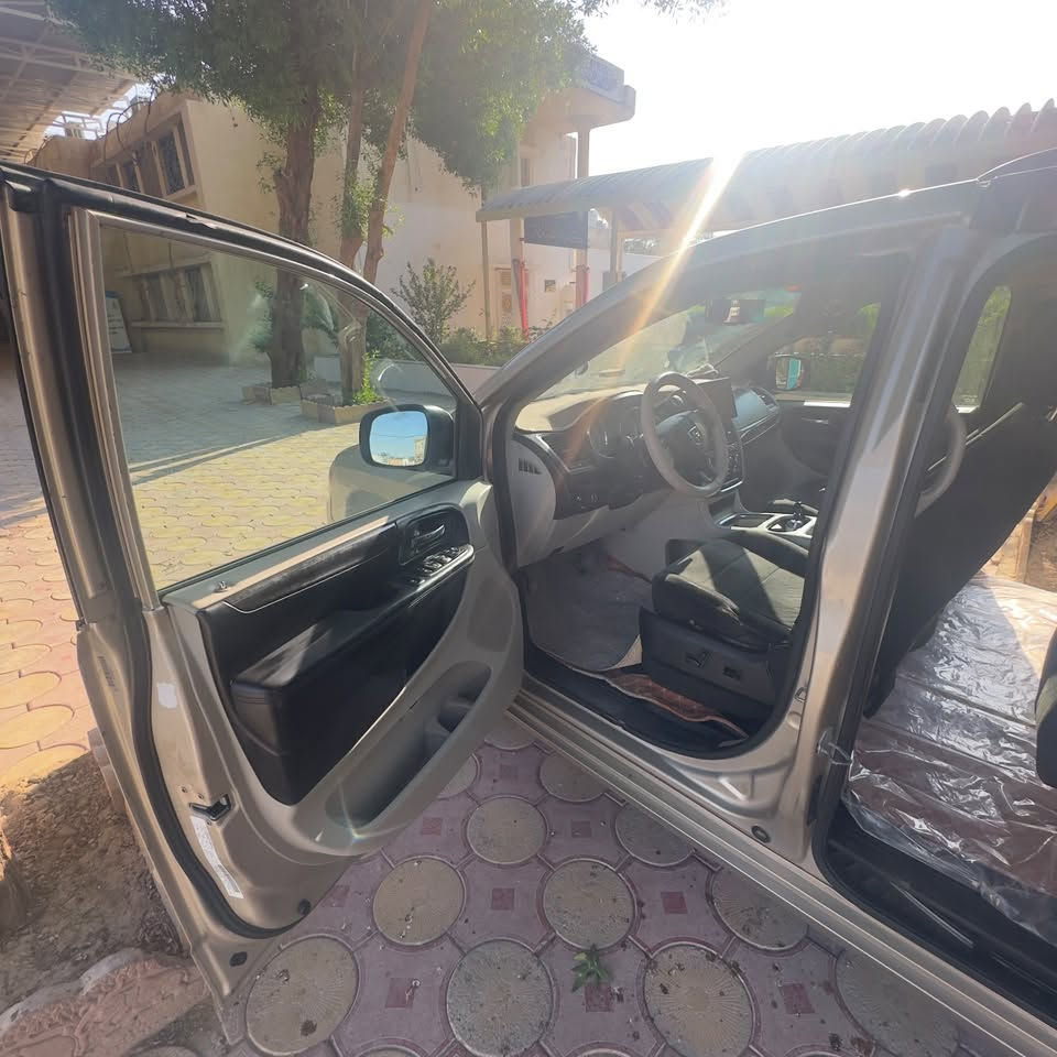 دوج كرفان ٢٠١٣
تلفون/***********
