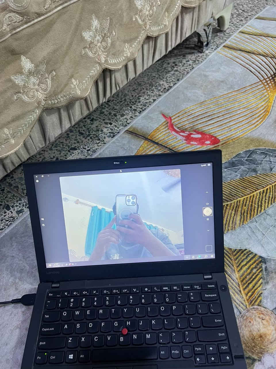 :

💻 لابتوب Lenovo للبيع

🔹 المعالج: Intel Core i5-6300U جيل سادس
🔹 الرام: 8GB RAM
🔹 التخزين: SSD Samsung 860 EVO 250GB ⚡
🔹 كرت الشاشة: Intel HD Graphics 520
🔹 النظام: Windows 64-bit
🔹 الجهاز شغال وجاهز للاستخدام
🔹 مناسب للدراسة، التصفح، الأوفيس، والبرامج الخفيفه 
عنوان بغداد البياع الشرطه الخامسه قيم واخذ 
ملاحضه الجهاز بي بطاريتين 🔋 داخليه وخارجيه.
 رقمي *********** واتساب
