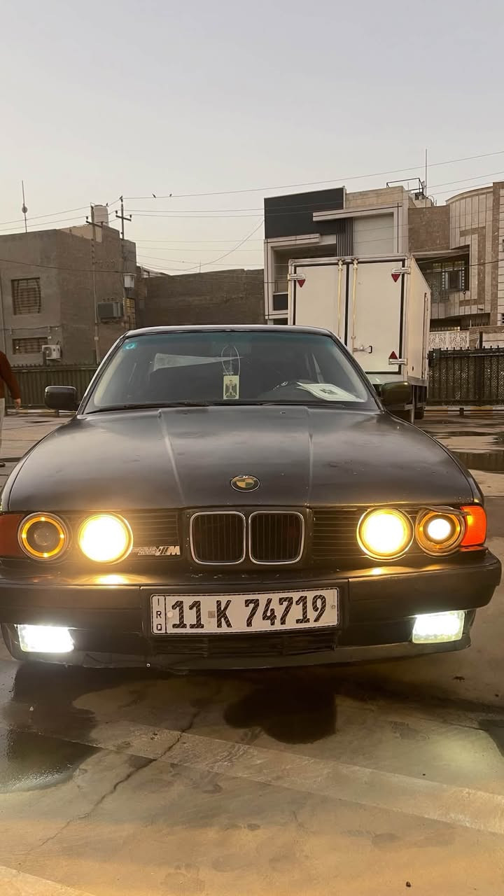 بي ام • سيارة • واتساب