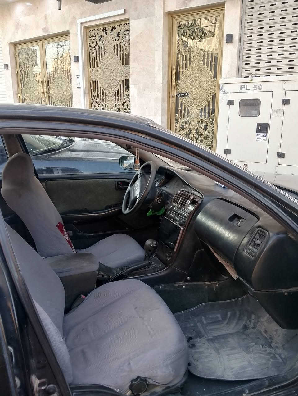 السلام عليكم كرسته للبيع مديل 93 رقم بصره انكليزي بأسمي سنوية لل30 مكينه كير ونجي خير من الله مكانه البصره ابي الخصيب السعر 45وبيها مجال قليل مكفول من الكص والنقل جثه ***********
