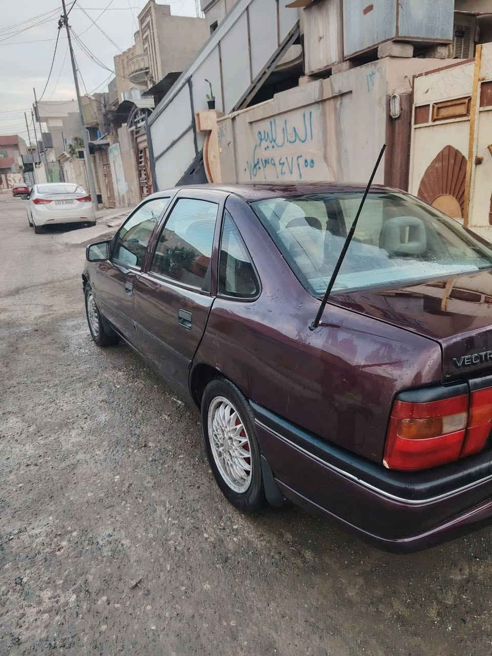 السلام عليكم   
اوبل فگترا  حجم 16 موديل 93   قفل مركزي سلايت باور.  كابون بانزين موجود  مبدل بيها بونيد ودواير ودوسات  مصلحة  اتريد وكالة اتريد تحويل  . الاتصال  ***********
