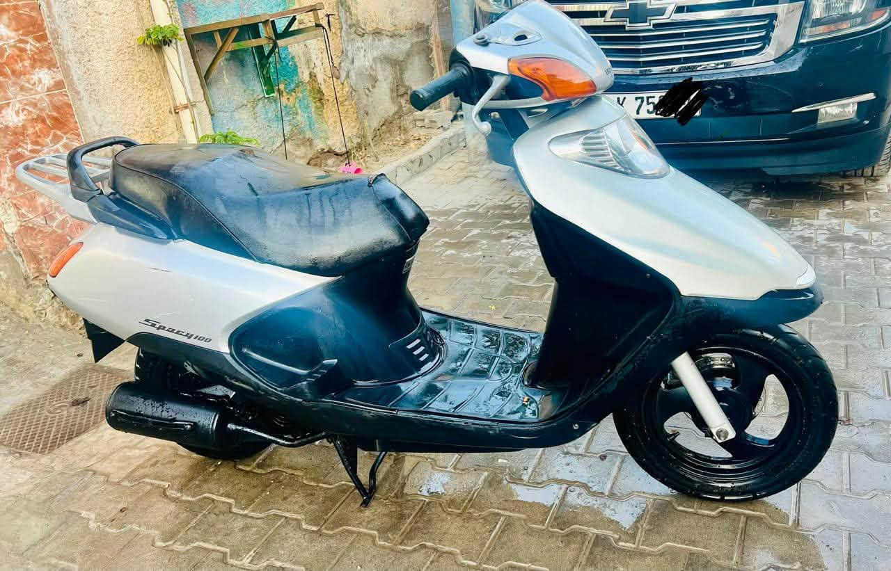 سبيسي للبيع بسعر 850
ممفتوحة مكانها الكوت - زين القوس 
***********
