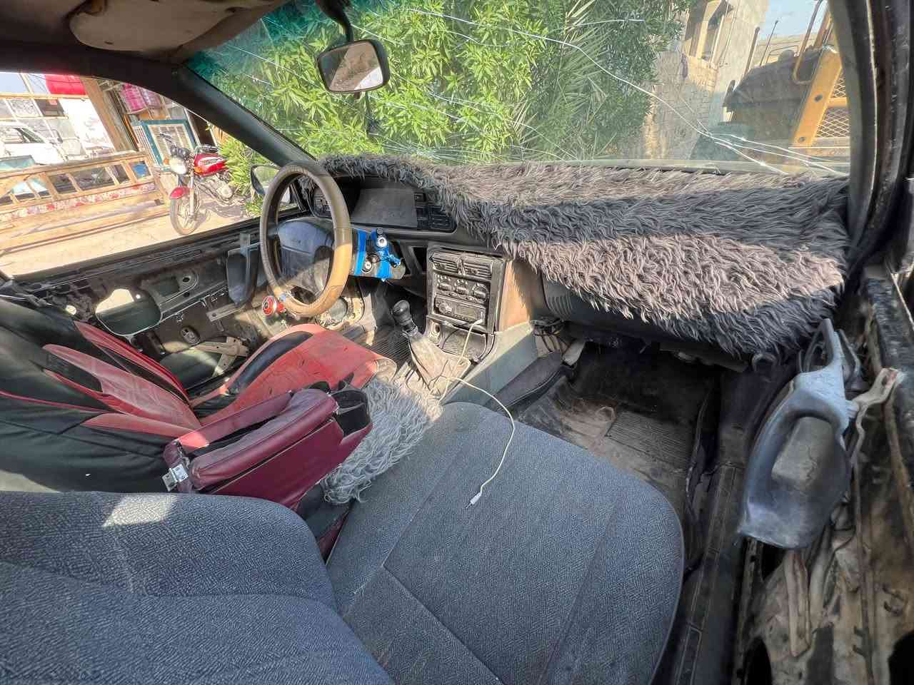 سلام عليكم برنس موديل 95رقم ديالى مكينه كير مكفولات تايرات جدد كهربائيات شغاله ناقصه بس بطاين سعر مناسب 13الاتصال ***********
