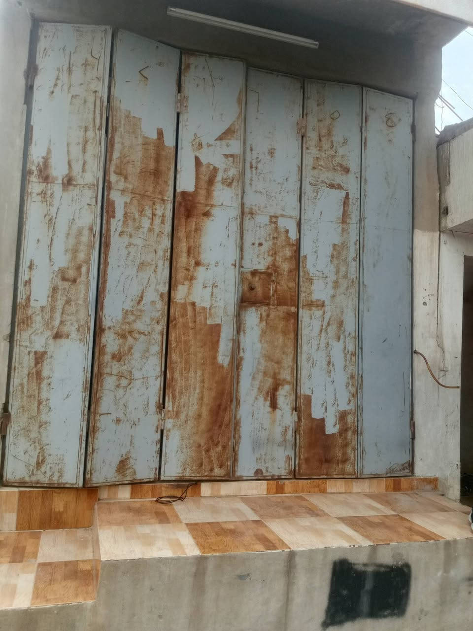 البيع اي استفسار اتصل بالرقم ***********
