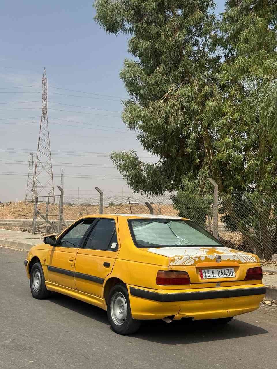 السلام عليكم سياره بيجو بارص موديل 2013 رقم بغداد باسمي سياره جاهزه ميرادلها كل مصرف محرك كير خير من الله تبريد شغال طار عندي الغاز البارحه و طلع بيها ليك يعني تاخذها تسوي اليك و تشحن غاز لا هيئه ولا غرامات كلها صفر سنويه ل 31 السعر 32 و بيها مجال للاستفسار ***********
