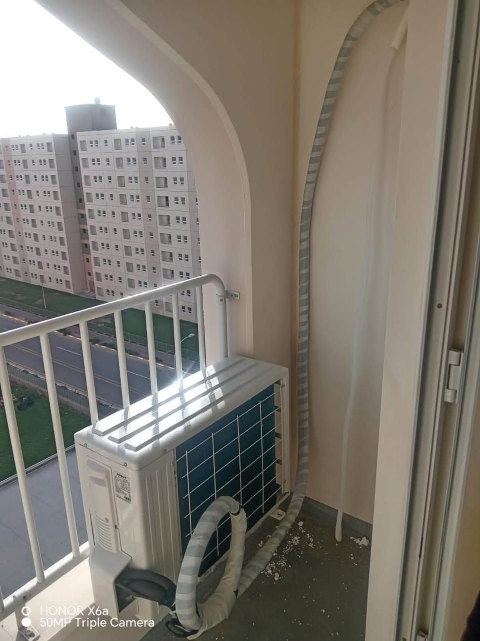 🏡✨ بيتك يستاهل شغل يليق بيه

خدمات صيانة وديكور متكاملة في بسماية
نقدملكم شغل مرتب، نظيف وبأعلى دقة، من أبسط الصيانات إلى أعمال التشطيب والديكور.

🔧 خدماتنا:
❄️ صيانة وفتح وشد السبالت
🔥 صيانة وتبديل السخانات
🎨 جميع أعمال الديكور والصبغ
📹 تركيب وشد وصيانة الكاميرات
🚿 أعمال الصحيات والصيانة
⚡ إضافة نقاط كهرباء وتجهيزات الشقق
🚪 كيلونات وأقفال وأغراض بسماية الأصلية
🛠️ فتح وشد الكاونترات وصيانتها

📍 بسماية
📞 للحجز والاستفسار: ***********

ثقتكم غايتنا… وجودة شغلنا عنواننا.
⭐ نشتغل بإتقان حتى يكون كل تفصيل ببيتك بمستوى تطلعاتك.

