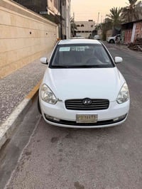 اكسنت • ٢٠١١ • ماشي ٦٠ ألف