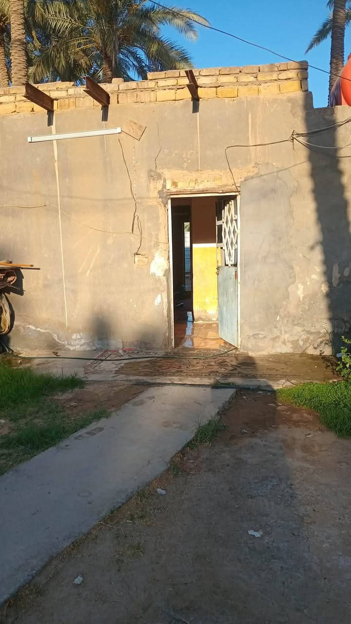 السلام عليكم بيت للبيع مساحة 400
المكان المحاويل السعيدية اصلاح زراعي للاستفسار اكثر اتصل ***********
