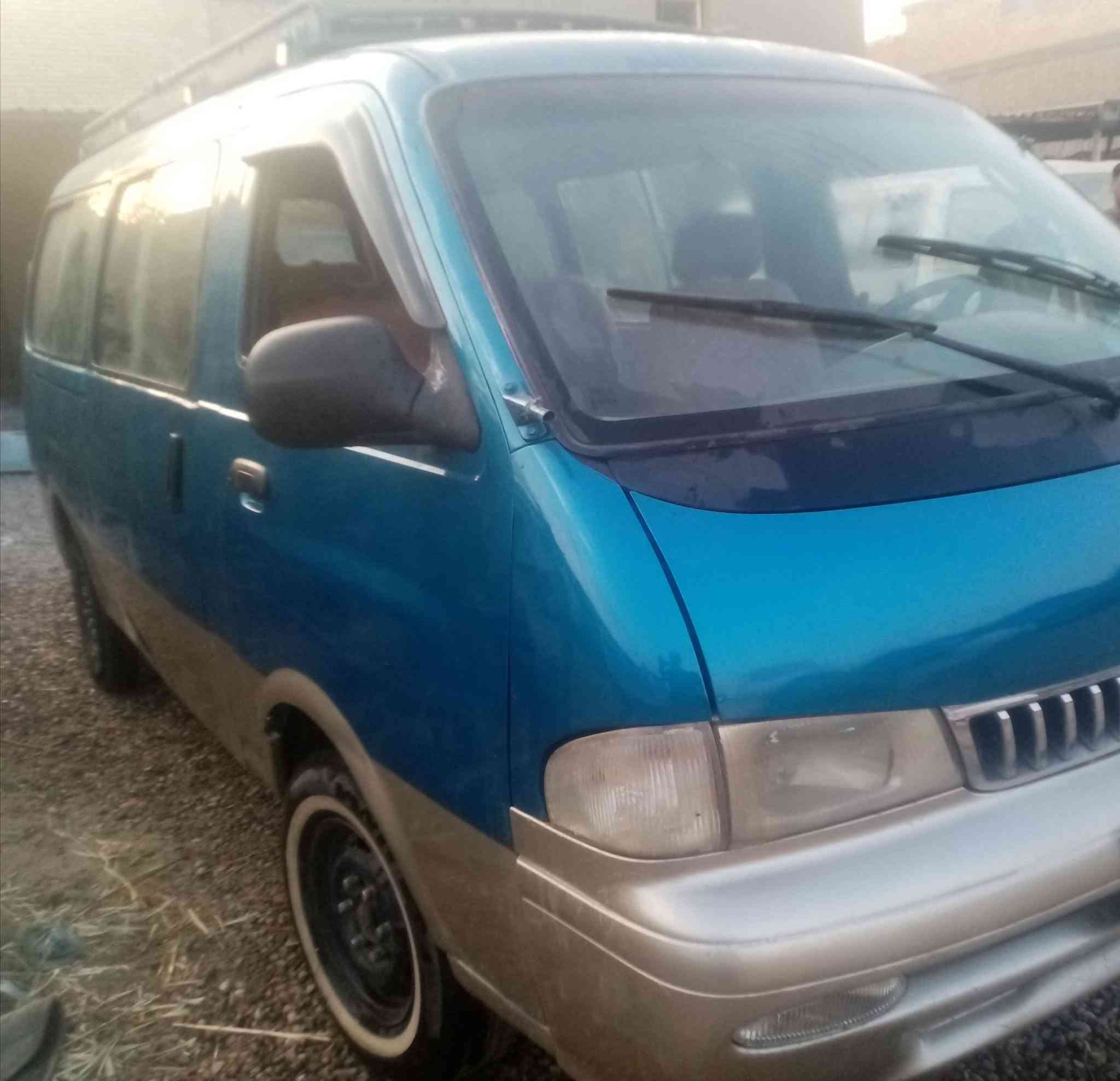 السلام عليكم بريجو موديل ٩٨ رقم واسط تحويل مباشر خط وبحث جدد مكينة وكير واكسل مكفولات صدر جديد تخم تاير باتري جديد كهربائيات كله شغالة السيارة معمرة ومصبوغة مكفولة من الكص والضربة الشواصي بيهن تصليح غرفته مدوشمة حلوه السعر (  ٥٠  ) المكان بغداد ***********
