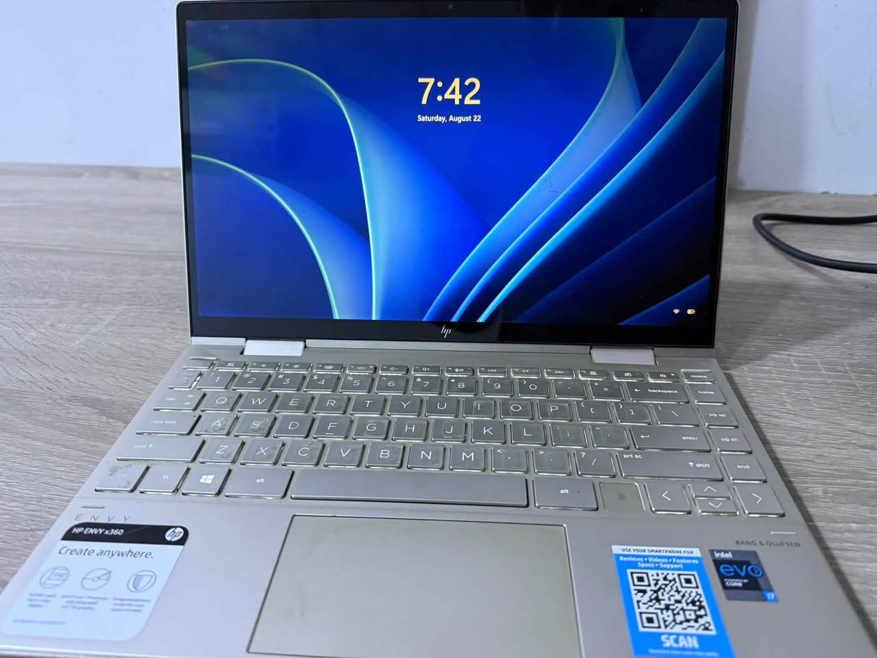 السلام عليكم hp envy x 360 الجهاز مستخدم مواصفات الجهاز ممتازة جدا ومناسب للدراسة والجهاز شاشته دواره 360 درجة ومعالج i7 الجيل 12جدا قوي ومناسب ايضاً لكافة الاستخدامات ورام سعته 8كيكا بايت مع كرت شاشة مدمج سعر الجهاز هو 550 وبي مجال بسيط 
الجهاز بي كسر بالشاشة الكسر مو كلش كبير وما يأثر على الاستخدام أبدا وموضح ايضاً بالصور.
للتواصل : ***********

نص مكتوب في الصور:
- كروب بيع وشراء الحاسبات في العراق Ali Bernthal - 2 د تجميعـه جديده كلها استخدام اقل من اسبوع CPU: Intel Core i5-14400F GPU: NVIDIA GeForce RTX 5060 8GB RAM: 32GB DDR4 Motherboard: MSI PRO B760M-E DDR4 Storage: ADATA LEGEND 710 M.2 2TB Monitor: Avetron W2711SV - 27 IPS, FHD 1920x1080, 180Hz Keyboard: MSI FORGE GK310 RGB Gaming Headset * سماعة OS: Windows 11 Pro 64-bit رقم الواتساب *********** ب مليون و 300 التعليق بشكل عام باسم احمد البصراوي
- كروب بيع وشراء الحاسبات في العراق Ali Bernthal • 2 أ • تجميعيه جديده كلها استخدام اقل من اسبوع CPU: Intel Core i5-14400F * GPU: NVIDIA GeForce RTX 5060 8GB * RAM: 32GB DDR4 * Motherboard: MSI PRO B760M-E DDR4 * Storage: ADATA LEGEND 710 M.2 2TB * Monitor: Avetron W2711SV — 27" IPS, FHD 1920×1080, 180Hz * Keyboard: MSI FORGE GK310 RGB Gaming Headset سماعة * * OS: Windows 11 Pro 64-bit رقم الواتساب *********** ب مليون و 300 التعليق بشكل عام باسم احمد البصراوي