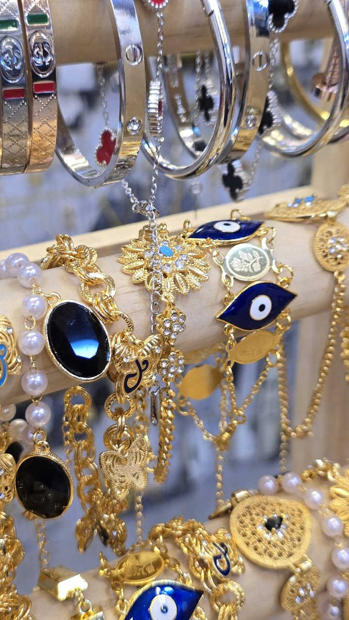 مناسبه تأجيل مدارس سوينلكم عرض خاص قطعه ب الف دينار فقط ضمان حقيقي 5سنين 
الان 🤩ولاية لملابس واكسسوارات 
للحجز مراسله صفحه 
وتساب ***********
انستغرام https://www.instagram.com/ola_eh1?igsh=MW8xcjhoMGk4ZWoyNw==
تيك توك https://vt.tiktok.com/ZSCHNFQfa/
عنوان .كريعات .مجاور تيسير المضمد
