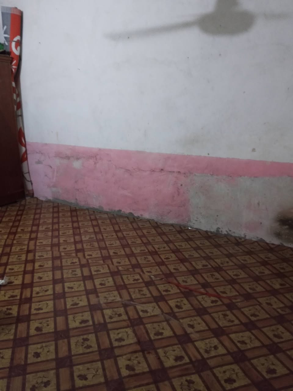هاذا لبيت لبيع 3غرف وصالة وستقبال ومطبخ وتخاريج مساحتة 150 العنوان حي ميلاد مزرعت سيد علي سعر لبيت 20
***********
