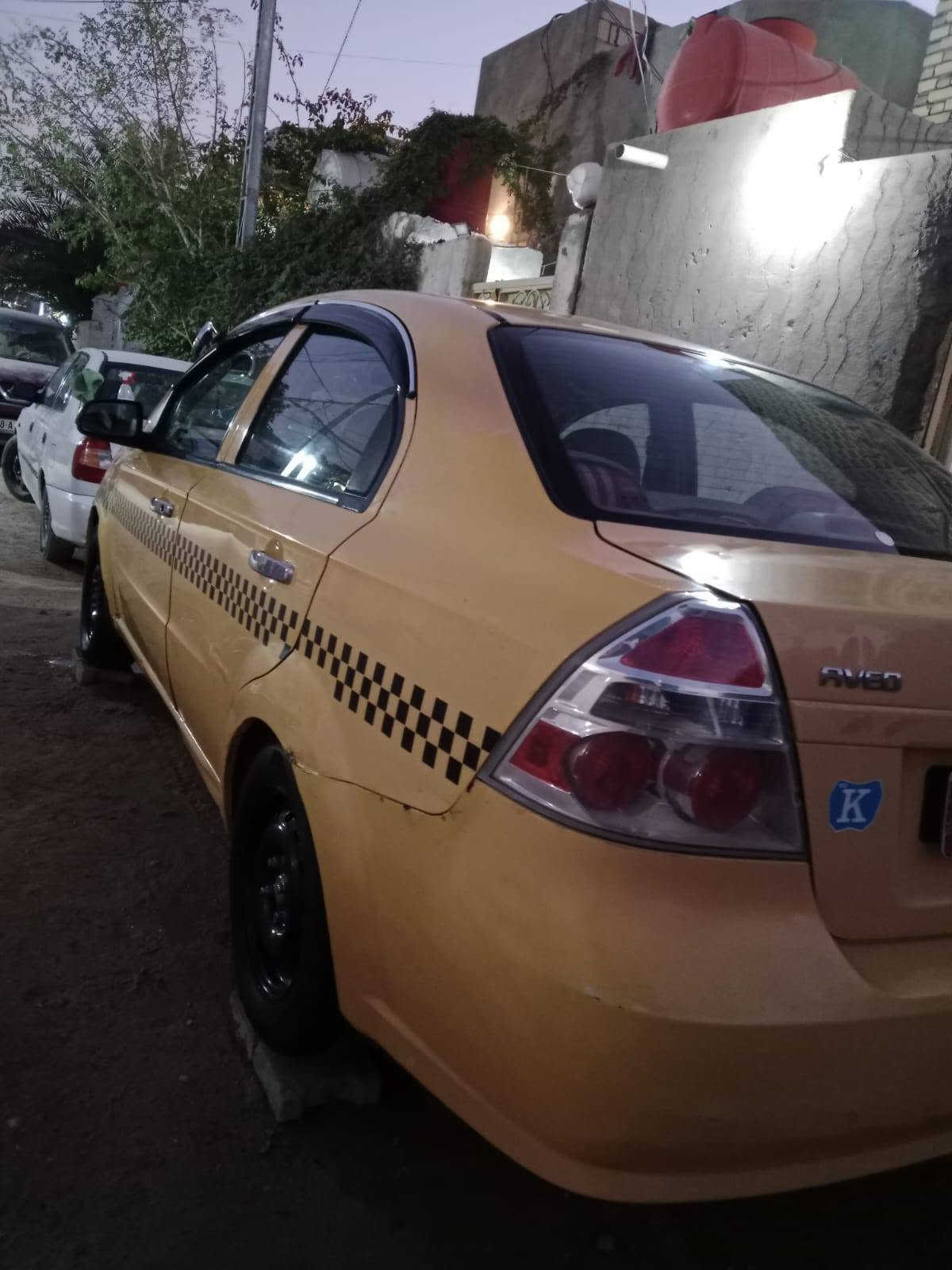 افيو • ٢٠١٠ • محرك ١٤٠٠