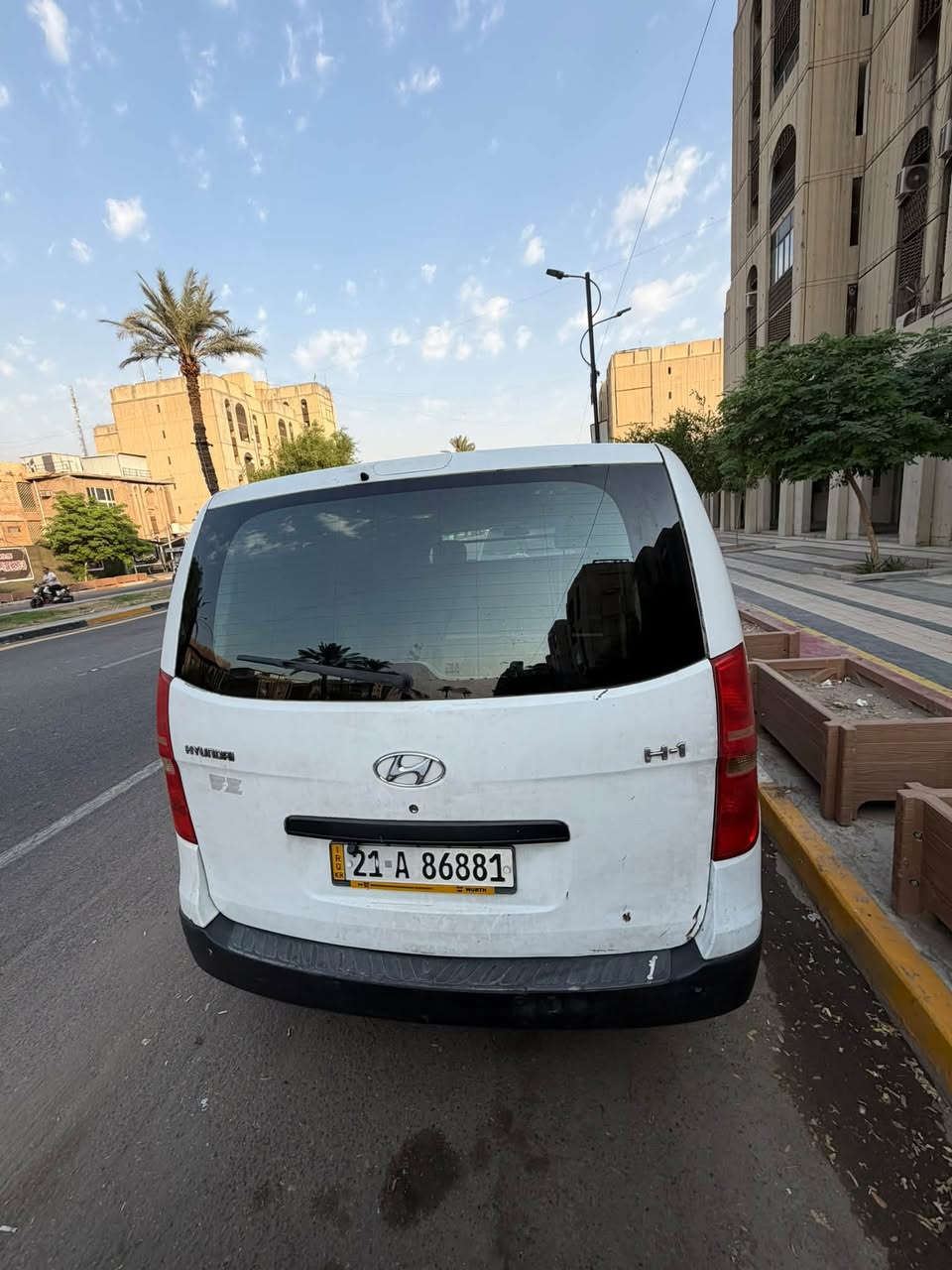 ستاربكس فان ٢٠١٢ سنويه ٢٠٣٠ هزه منتهيه
محرك بي تبخير 

بدون صبغ و بدون ضربه فقط تكحيل و رصعات و جارد الصبغ 

سعرها ٩٥ و بها مجال للشراي
***********
