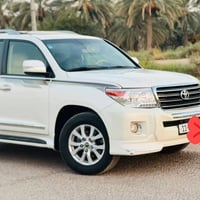 لاندكروزر GXR • ٢٠١٢ • محرك V6