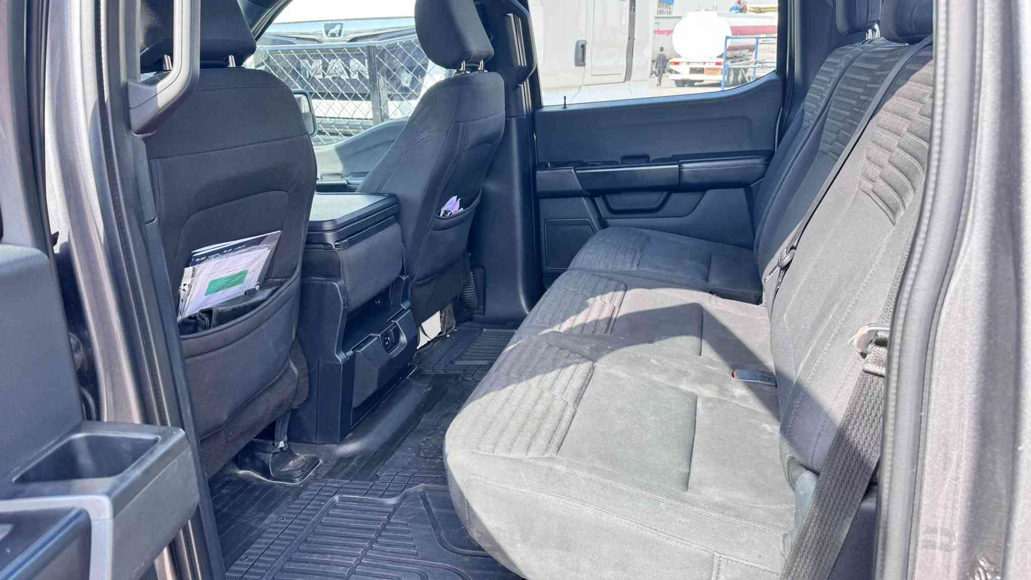 فورد F-150 STX • ٢٠٢١ • ٧٧٠٠٠ ميل